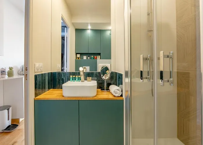 Apartamento Cozy Faubourg St Martin Retreat París