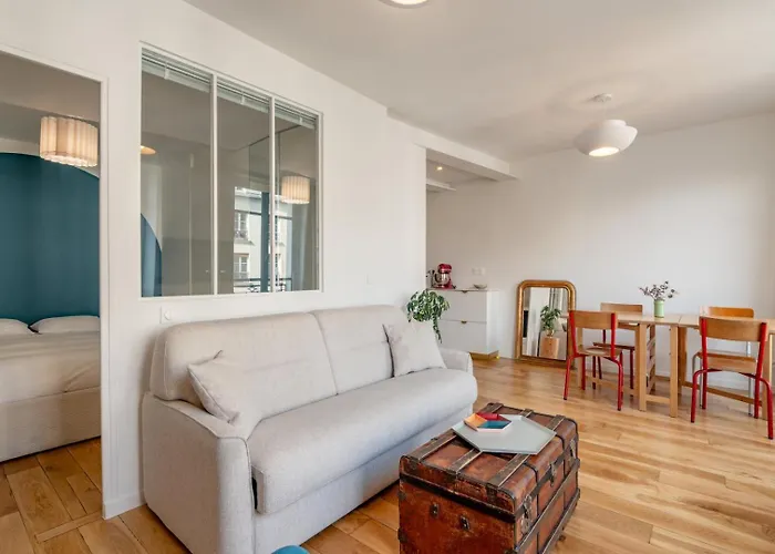Apartamento Cozy Faubourg St Martin Retreat