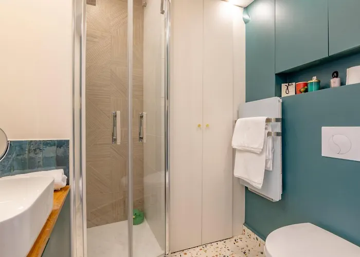 Apartamento Cozy Faubourg St Martin Retreat *