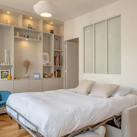 Cozy Faubourg St Martin Retreat Paris